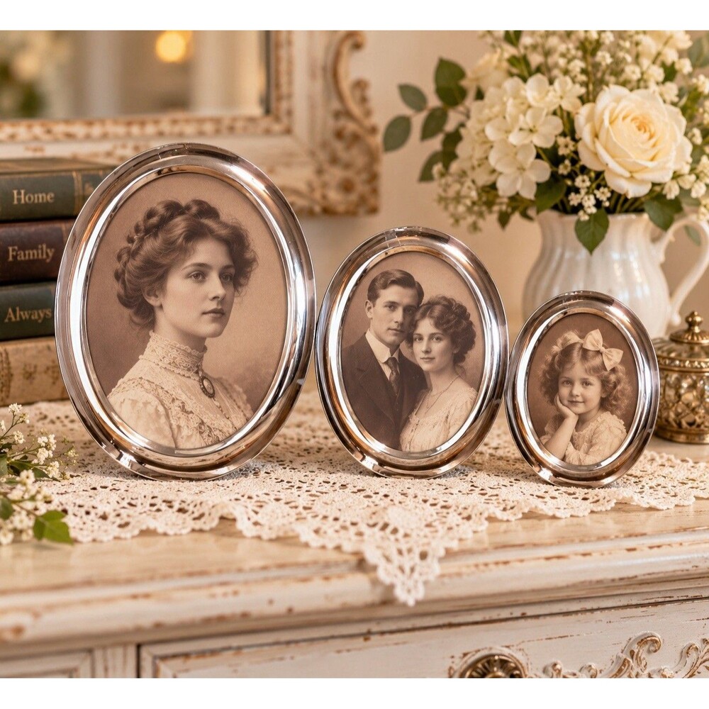 Vintage 1997 Towle Silversmiths Silver Plated Oval Picture Frames Set of 3 Boxed